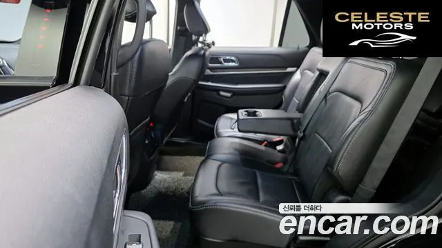 FORD 2.3 Limited 4WD 2018 — photo 18 sur 31