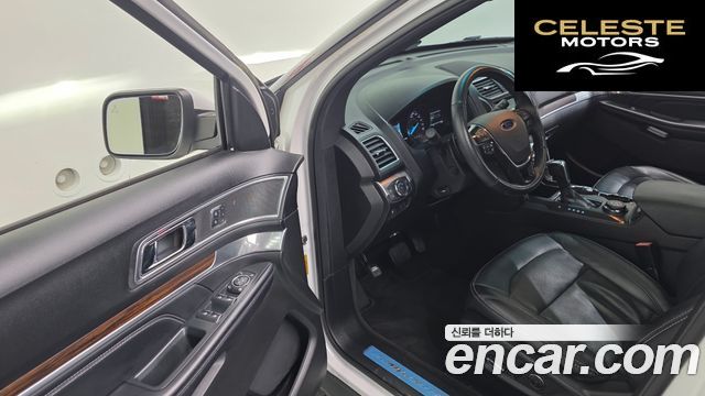 FORD 2.3 Limited 4WD 2017 — photo 12 sur 20