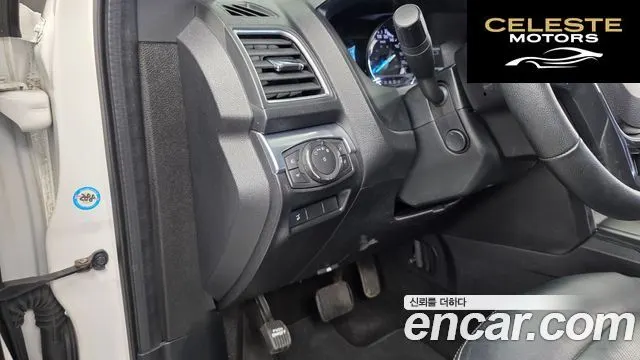 FORD 2.3 Limited 4WD 2018 — photo 23 sur 37