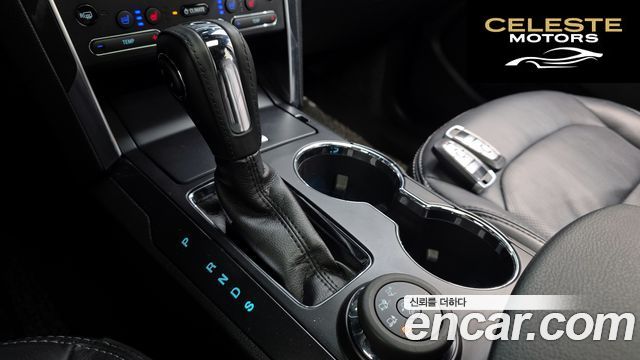 FORD 2.3 Limited 4WD 2018 — photo 12 sur 31