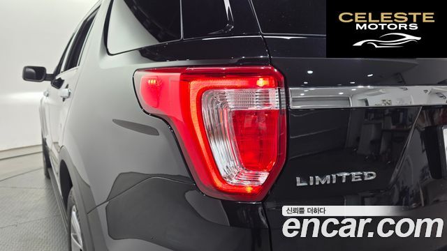 FORD 2.3 Limited 4WD 2018 — photo 9 sur 31