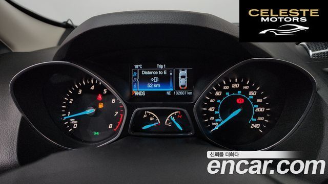 FORD 1.6 2014 — photo 8 sur 20
