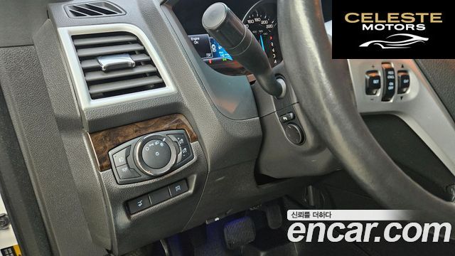FORD 3.5 Limited 4WD 2015 — photo 16 sur 26