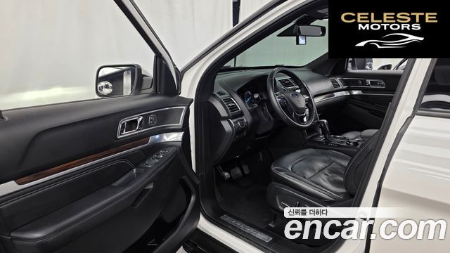 FORD 2.3 Limited 4WD 2018 — photo 13 sur 37