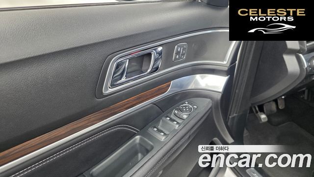 FORD 2.3 Limited 4WD 2018 — photo 34 sur 37