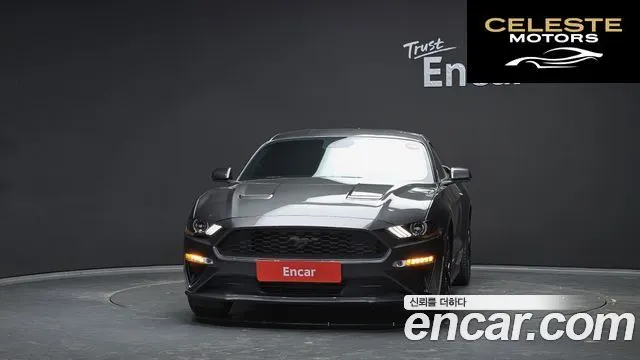FORD Coupé 2020 — photo 3 sur 30