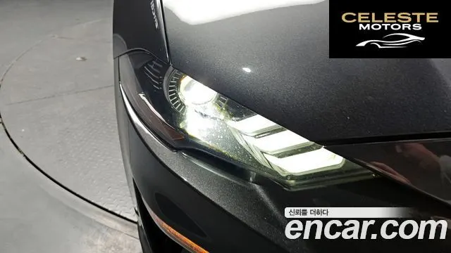 FORD Coupé 2020 — photo 8 sur 30