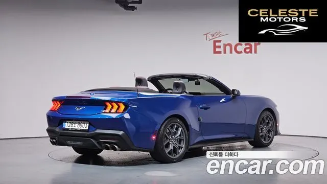 FORD 72.3 Premium Cabriolet 2024 — photo 1 sur 35