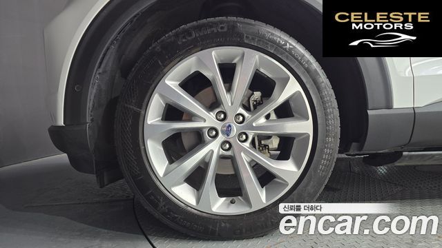 FORD 63.0 4WD 2021 — photo 5 sur 20