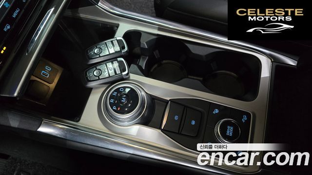 FORD 63.0 4WD 2021 — photo 9 sur 20