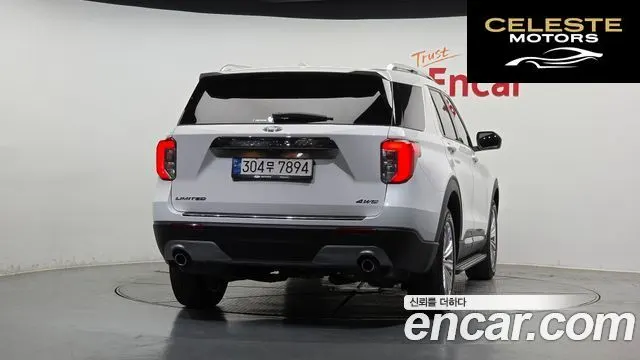 FORD 62.3 Limited 4WD 2023 — photo 4 sur 31