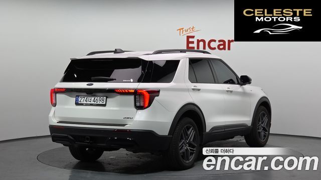 FORD 62.3 ST-Line 4WD 2025 — photo 2 sur 43
