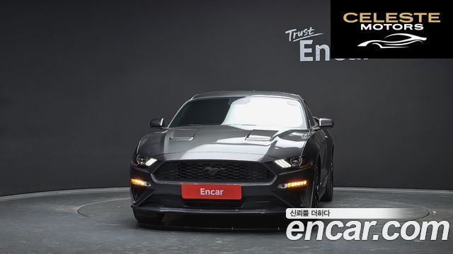 FORD Coupé 2020 — photo 3 sur 30