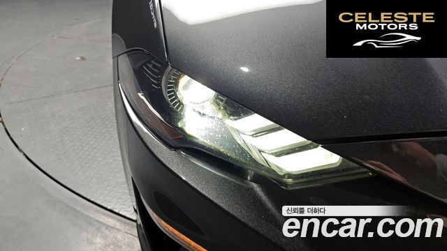 FORD Coupé 2020 — photo 8 sur 30