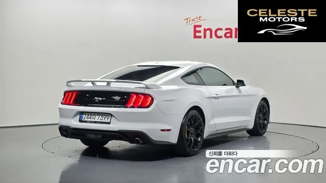 FORD Coupé 2019 — photo 2 sur 32