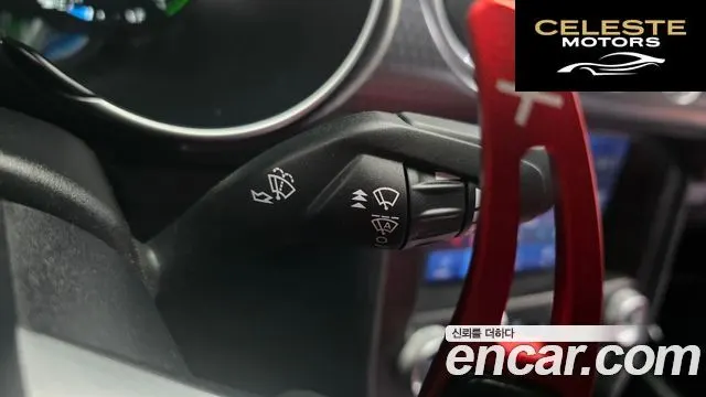 FORD Coupé 2019 — photo 31 sur 32