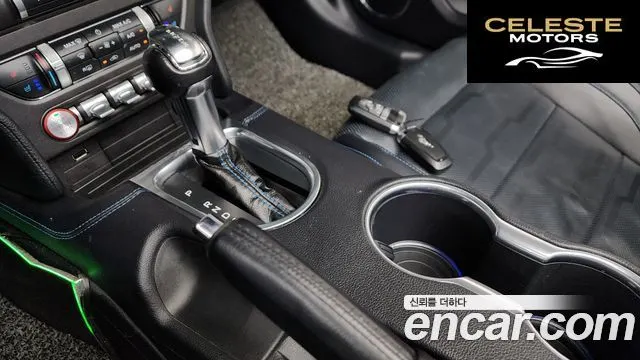 FORD GT Cabriolet 2019 — photo 12 sur 35