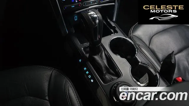 FORD 2.3 Limited 4WD 2018 — photo 12 sur 32