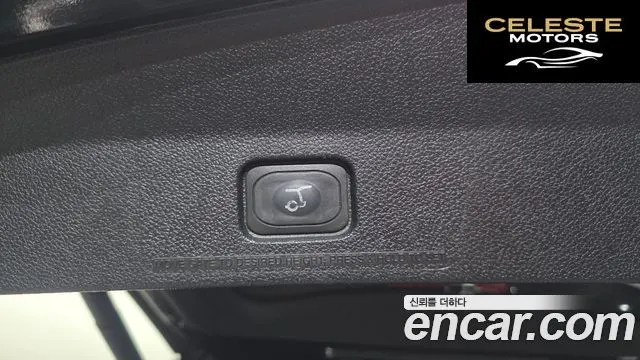 FORD 2.3 Limited 4WD 2018 — photo 31 sur 32