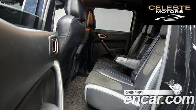 FORD 32.0 2022 — photo 18 sur 36