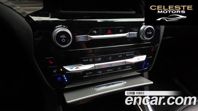 FORD 62.3 Limited 4WD 2021 — photo 23 sur 31
