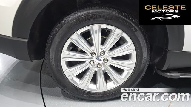FORD 62.3 Limited 4WD 2021 — photo 5 sur 31