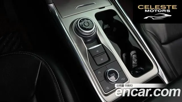 FORD 62.3 Limited 4WD 2022 — photo 12 sur 42