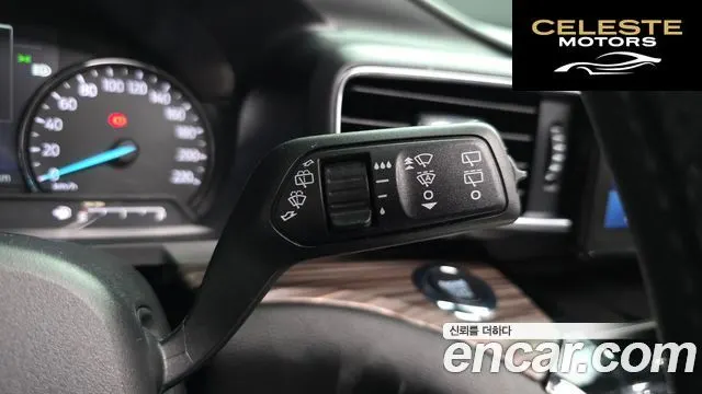 FORD 62.3 Limited 4WD 2022 — photo 36 sur 42