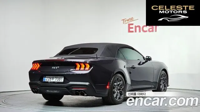 FORD 75.0 GT Premium Cabriolet 2024 — photo 2 sur 33