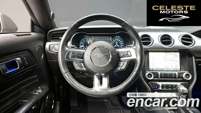 FORD Coupé 2020 — photo 18 sur 30