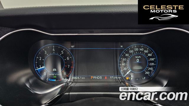 FORD Cabriolet 2020 — photo 6 sur 38