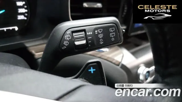 FORD 62.3 Limited 4WD 2020 — photo 28 sur 38