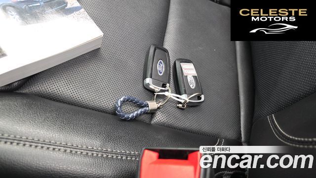 FORD 62.3 Limited 4WD 2022 — photo 32 sur 42