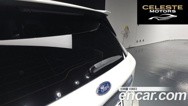 FORD 62.3 Limited 4WD 2022 — photo 42 sur 42