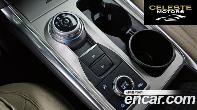 FORD 62.3 Limited 4WD 2022 — photo 12 sur 32