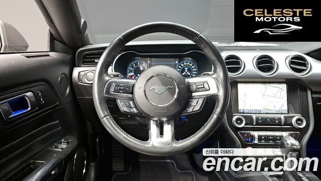 FORD Coupé 2020 — photo 18 sur 30