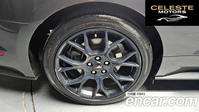 FORD Coupé 2020 — photo 5 sur 30
