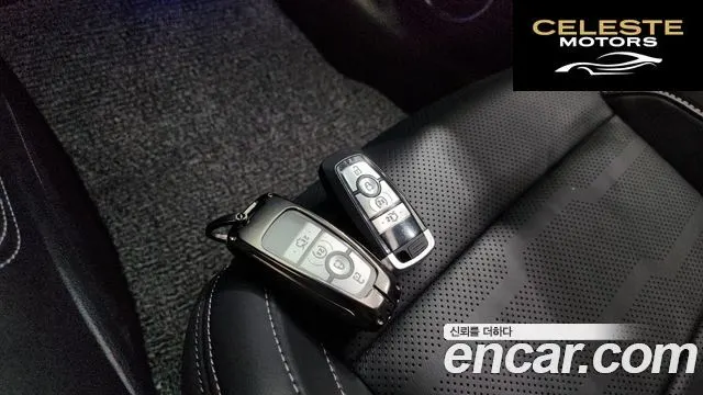 FORD Coupé 2021 — photo 21 sur 33