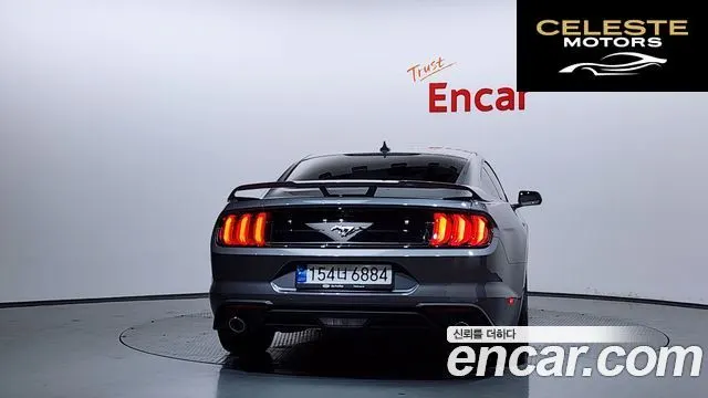 FORD Coupé 2021 — photo 4 sur 33