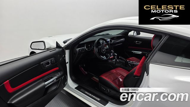 FORD Coupé 2019 — photo 13 sur 32