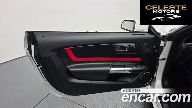 FORD Coupé 2019 — photo 14 sur 32
