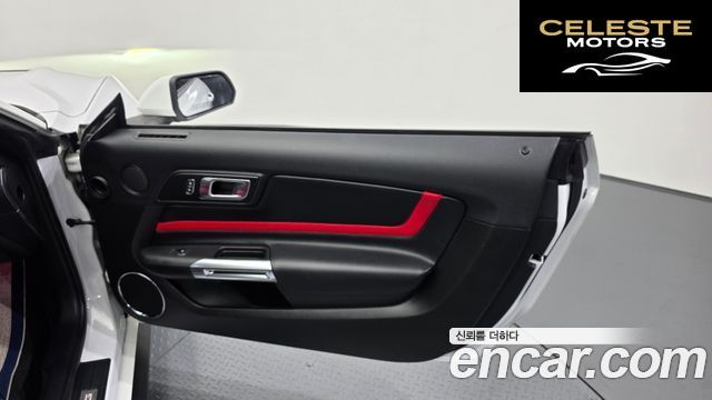 FORD Coupé 2019 — photo 15 sur 32