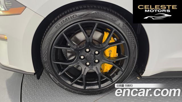FORD Coupé 2019 — photo 5 sur 32