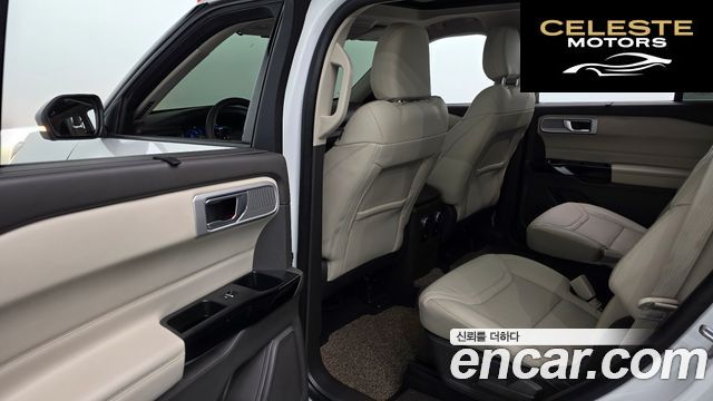 FORD 63.0 4WD 2022 — photo 18 sur 35