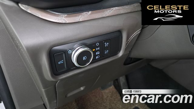 FORD 63.0 4WD 2022 — photo 28 sur 35