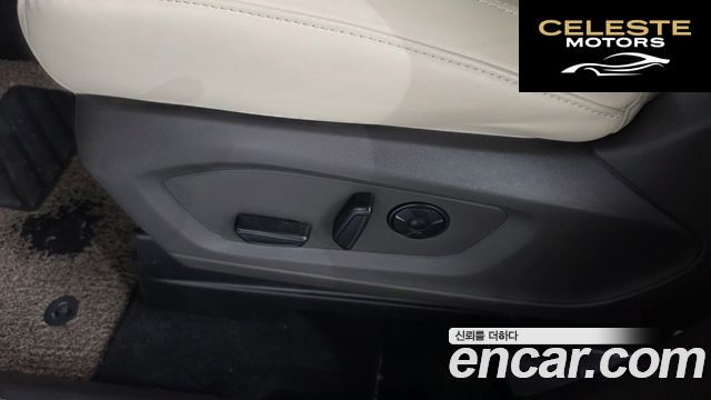 FORD 63.0 4WD 2022 — photo 31 sur 35