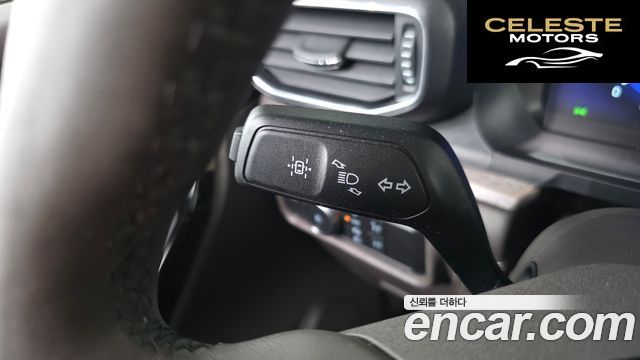 FORD 63.0 4WD 2022 — photo 35 sur 35