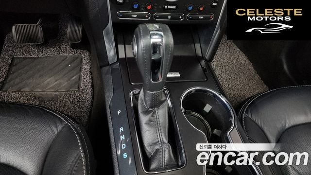 FORD 2.3 Limited 4WD 2018 — photo 12 sur 38