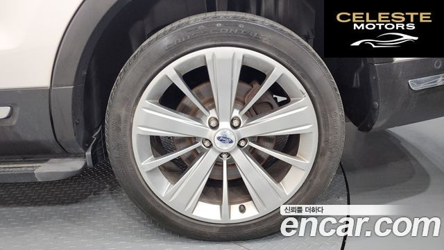 FORD 2.3 Limited 4WD 2018 — photo 7 sur 38