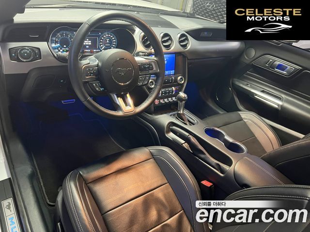 FORD Coupé 2023 — photo 24 sur 26